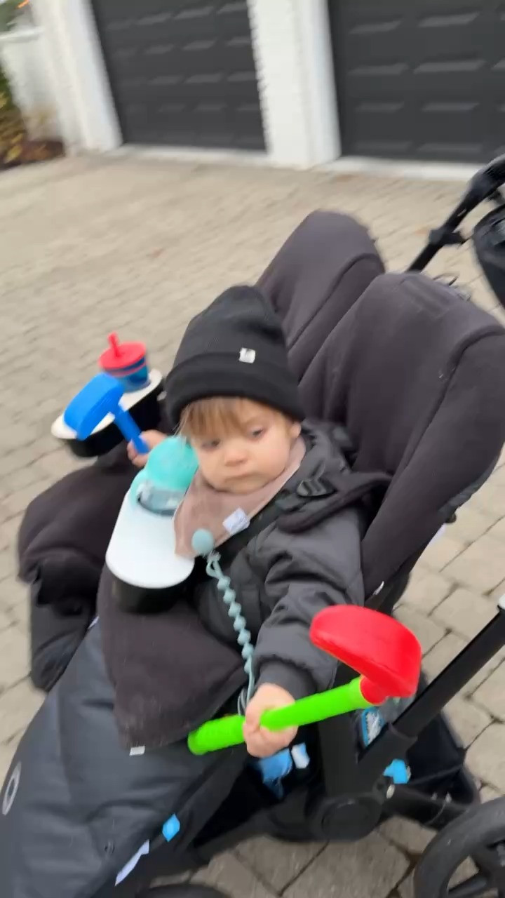 Putt putt with the kids!!

putt putt, kids golf set, toddler golf set, baby golf set, strollers, baby strollers, kids cups, boy mom, Grace White 

 

#LTKHoliday #LTKmomlife #LTKKids