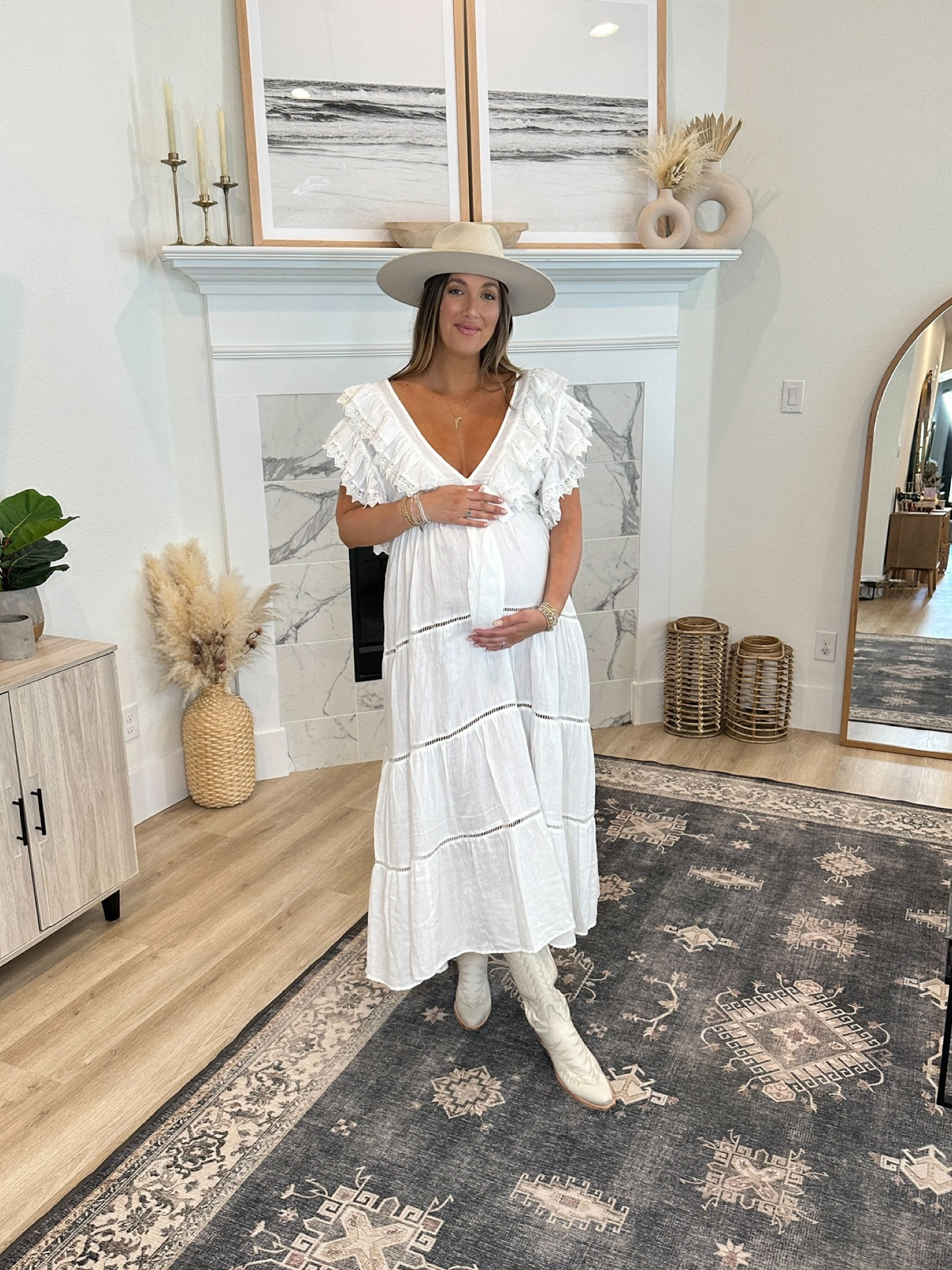 Baby shower dress outfit! 

Maternity, dress, white dress, 4th of July 