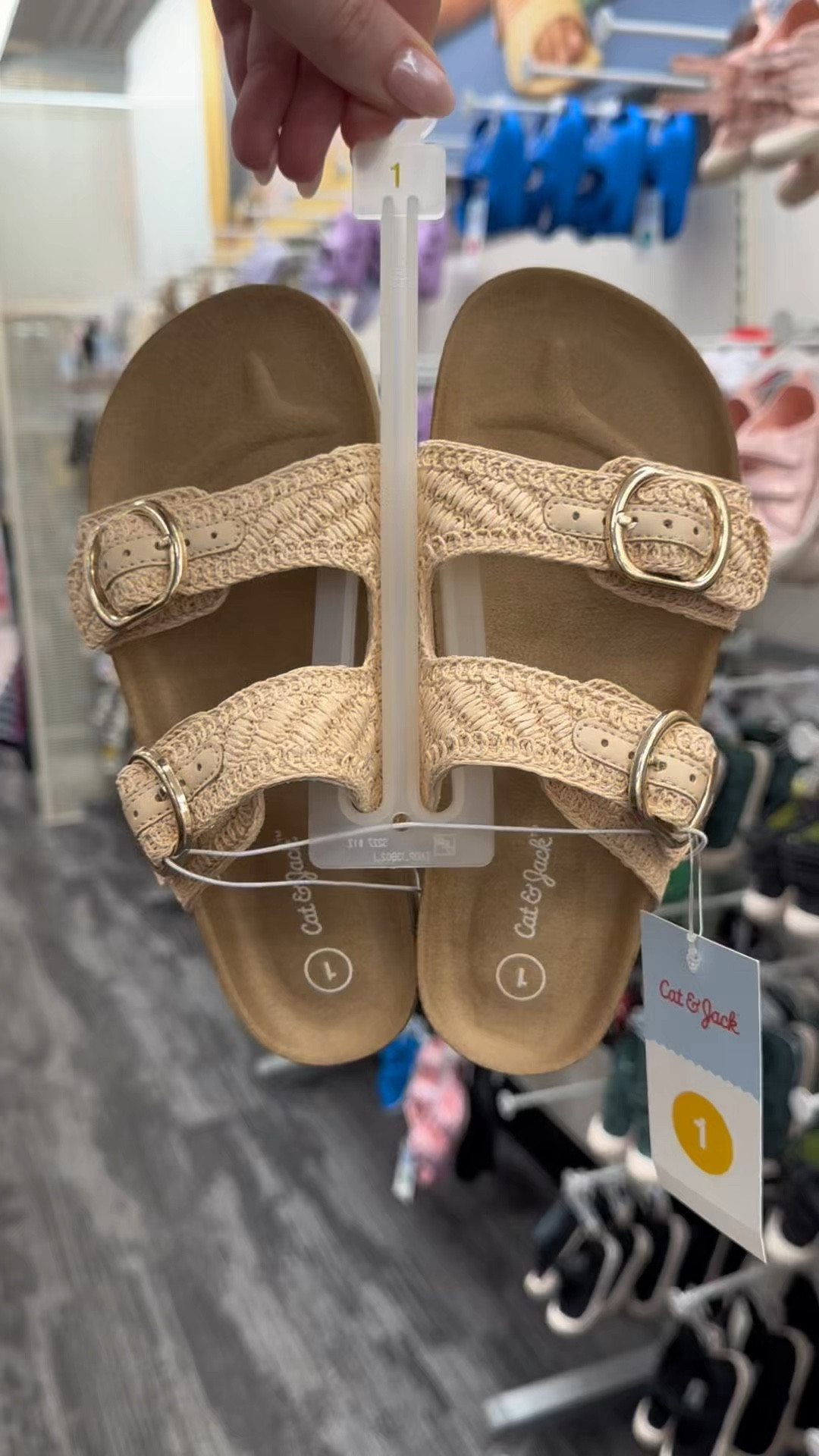 40% off Target sandals! Today only! 💥

#LTKKids #LTKSaleAlert #LTKBaby