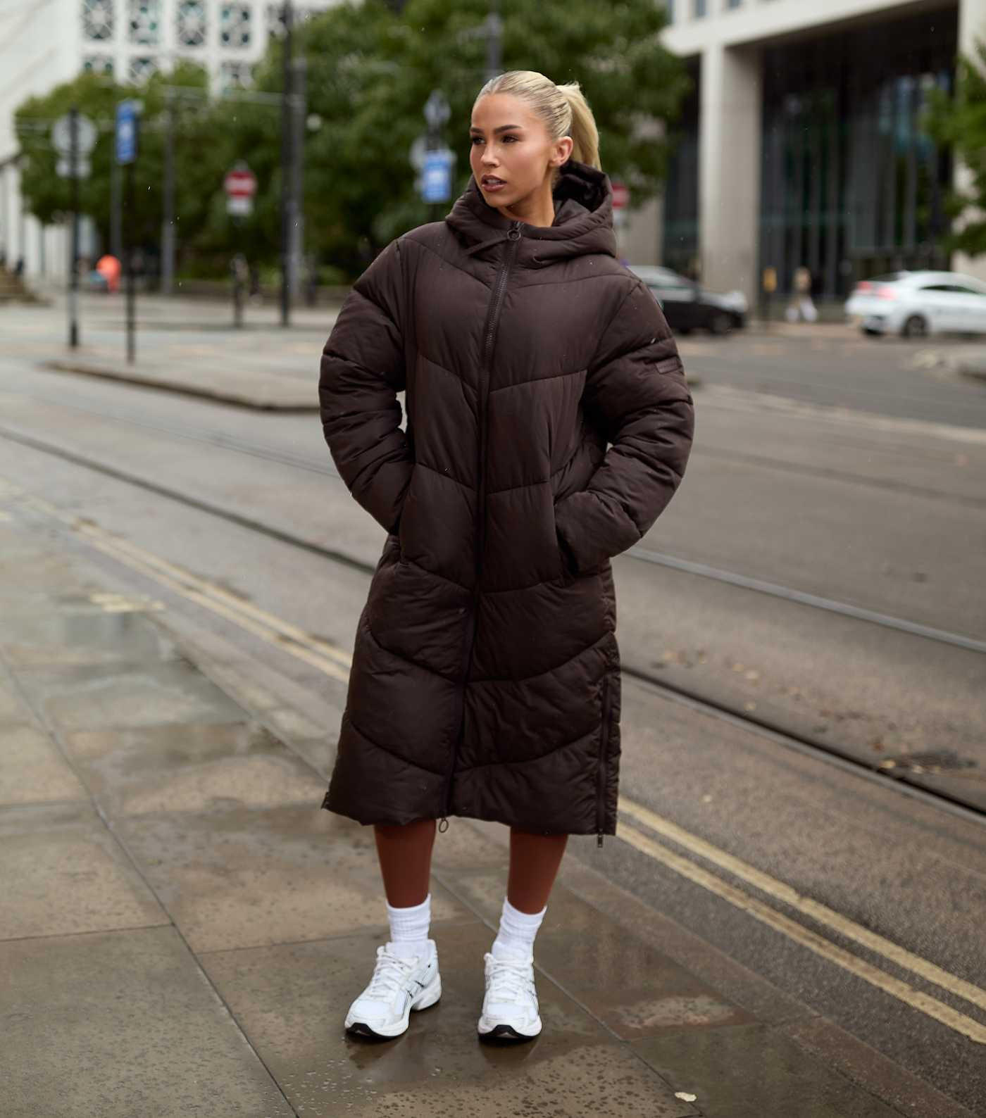 Gym King Brown Longline Puffer Jacket
						
						Add to Saved Items
						Remove from Saved Ite... | New Look (UK)