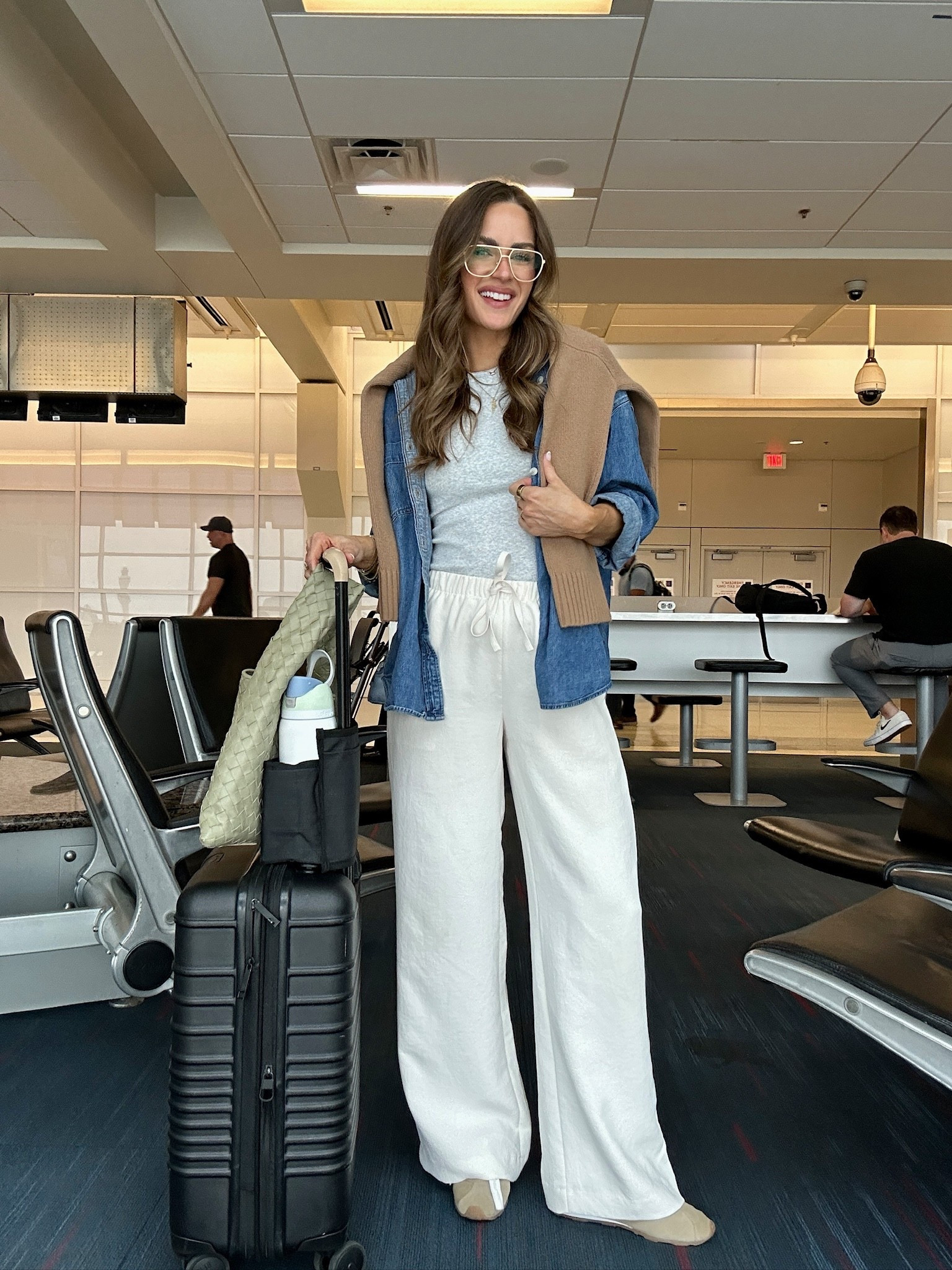 OOTD - travel day outfit on my way to Charleston
Size small in everything

#LTKootd #LTKTravel #LTKvlog