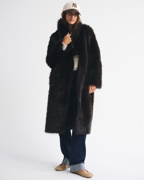 Reversible Vegan Suede Shearling Long Coat | Abercrombie & Fitch (US)