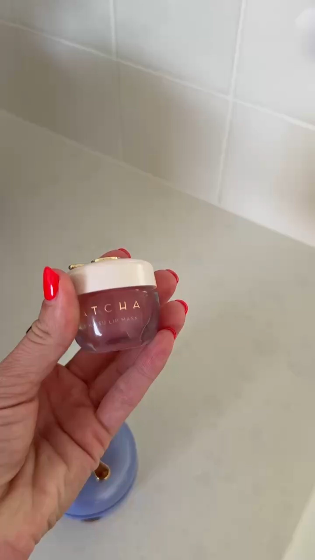 i LIVE this lap mask from tat ha!! and tried out their moisturizer and i love it too! 

#LTKselfcare #LTKmomlife #LTKHoliday