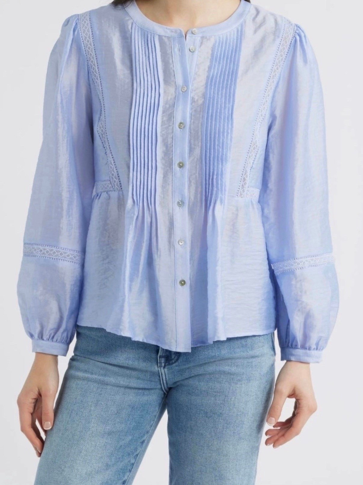 Spring top


#LTKSeasonal #LTKstyletip #LTKfindsunder100