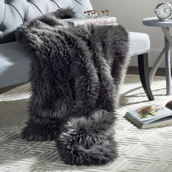Safavieh Faux Dark Grey Shadow Fox 50 x 60-inch Throw Blanket | Bed Bath & Beyond