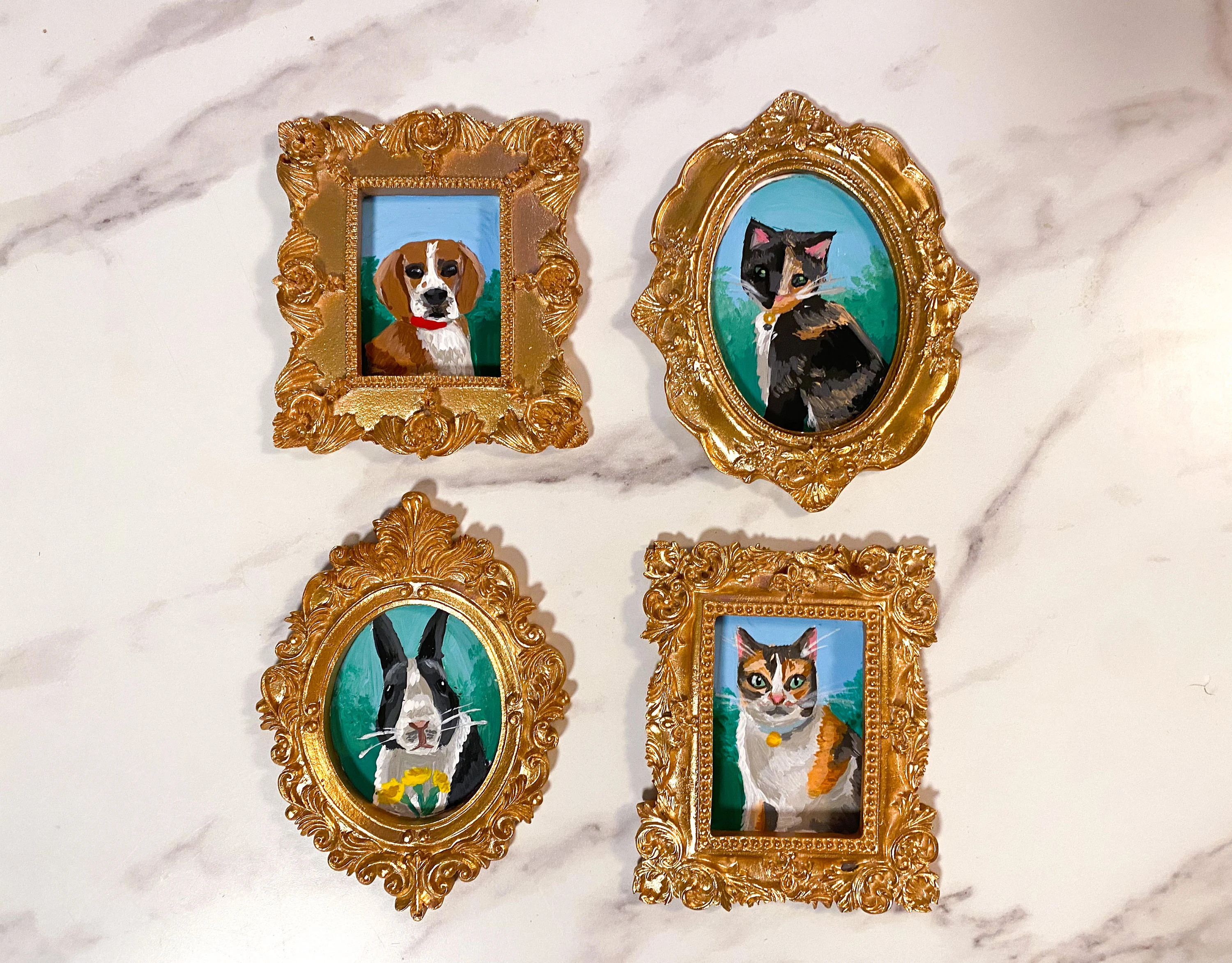 Custom Mini Pet Portraits in Gold Frames - Etsy | Etsy (US)