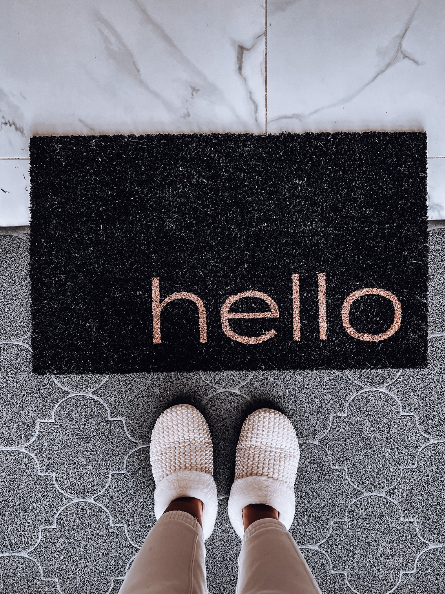 Home decor, neutral decoration, Doormat, neutral doormat, coco doormat, cute doormat, Amazon slippers, neutral slippers, cozy slippers, cozy slippers

#LTKhome #LTKFind