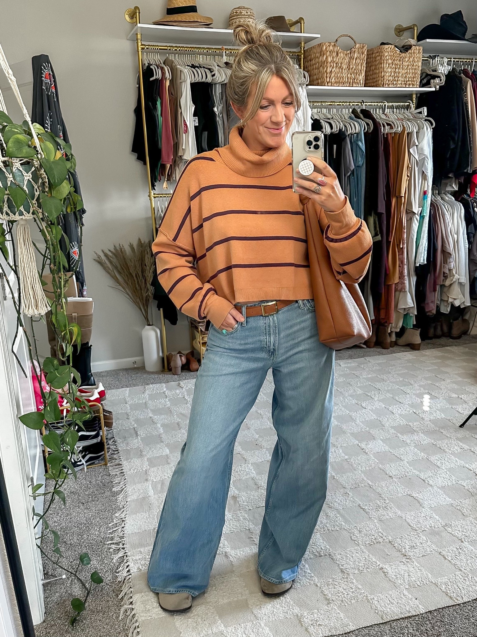 Medium sweater, 30 tall jeans, 11 shoes 

#LTKTall #LTKMidsize #LTKOver40
