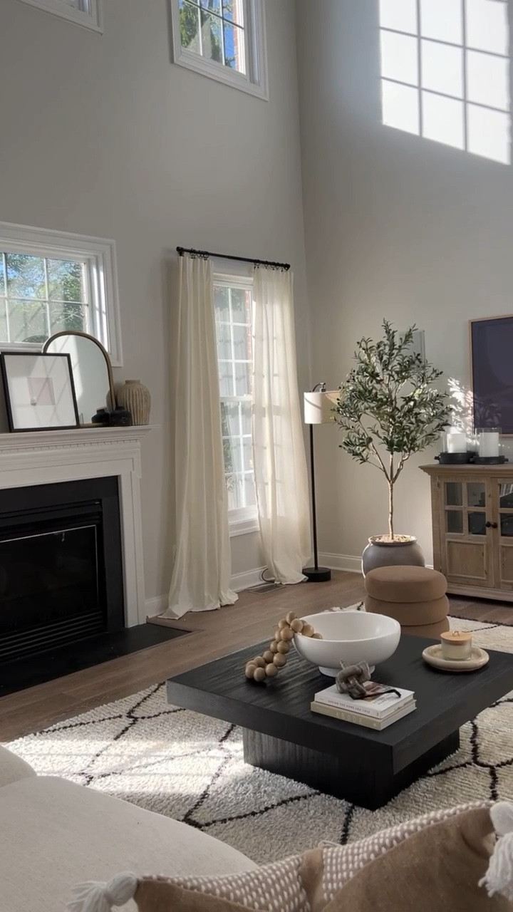 Living room, family room, coffee table, wayfair, home decor, Loloi, area rug, Target, planter, amazon, pottery barn, sofa, couch, neutral home decor

#LTKsalealert #LTKhome