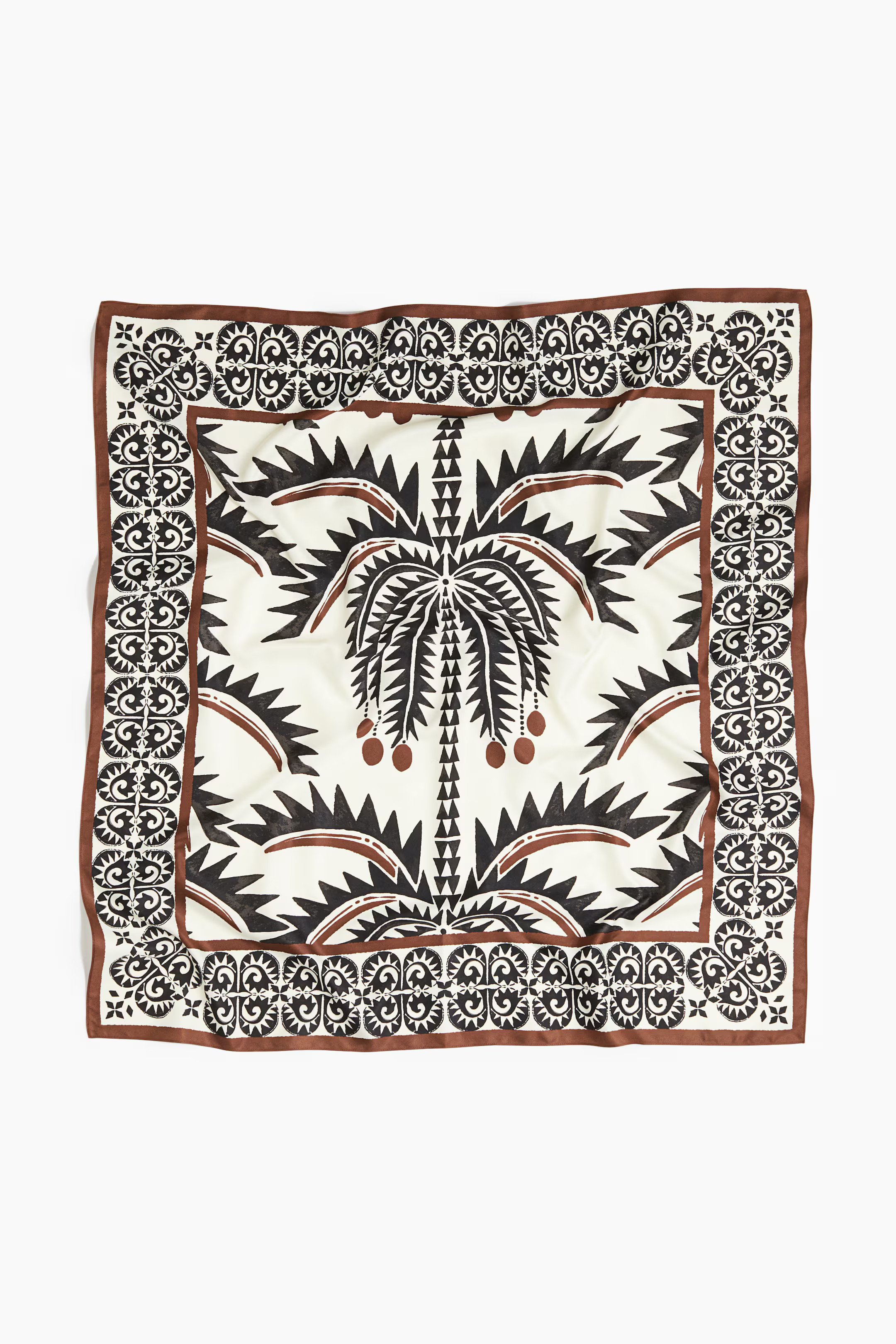 Patterned scarf | H&M (UK, MY, IN, SG, PH, TW, HK)