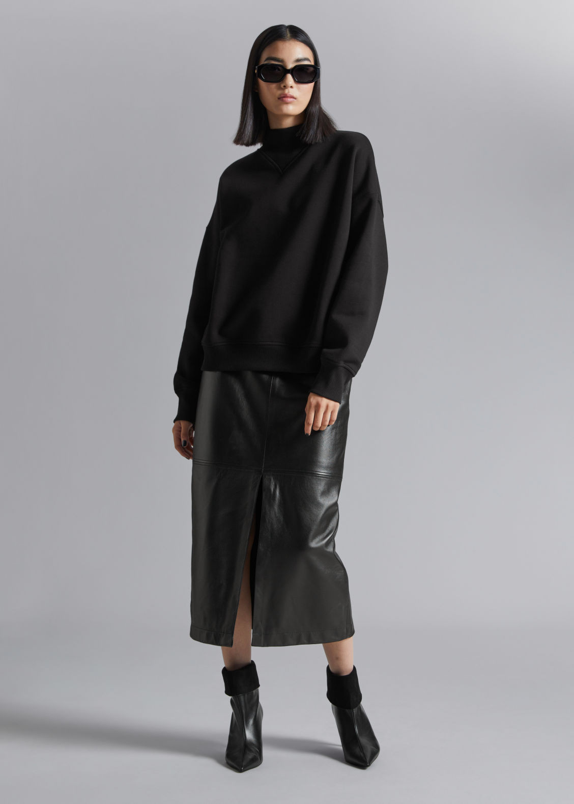 Mock Neck Sweatshirt - Black | & Other Stories US