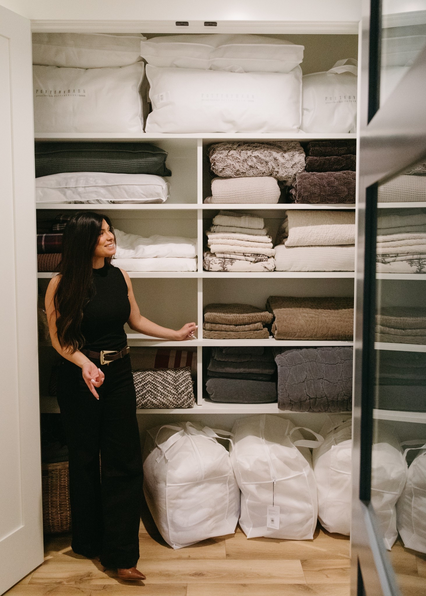Organized my linen closet. These are some of my favorite quilts, duvet covers, and sheet sets from over the years! 


#LTKdayinmylife #LTKHome #LTKootd