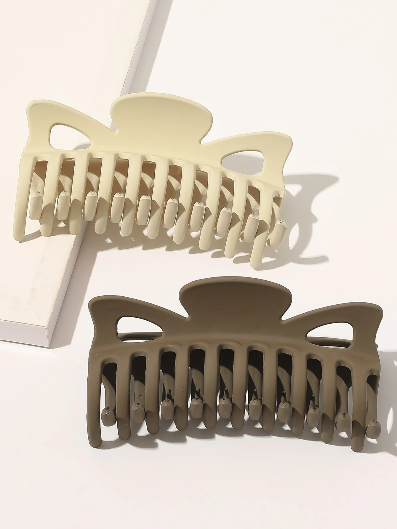 2pcs Simple Plain Hair Claw | SHEIN