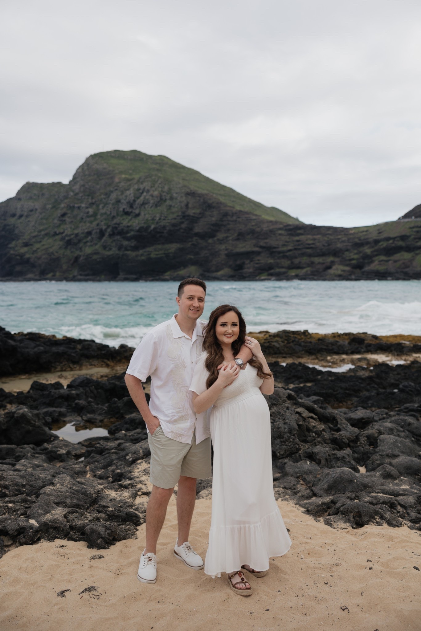 Sharing what I wore for our babymoon/chris’s 30th birthday shoot 


#pinkblush #pinkblushmaternity #gianvitorossi #babymoon #hawaii #vacationstyle #maxidress #whitemaxidress #whitedress 

#LTKShoeCrush #LTKTravel #LTKBump