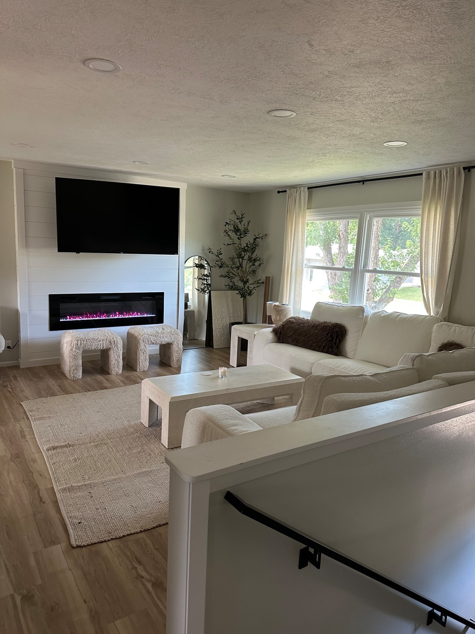 Amazon jute rug- non shedding!!!! And affordable!!!

#LTKFindsUnder50 #LTKStyleTip #LTKHome