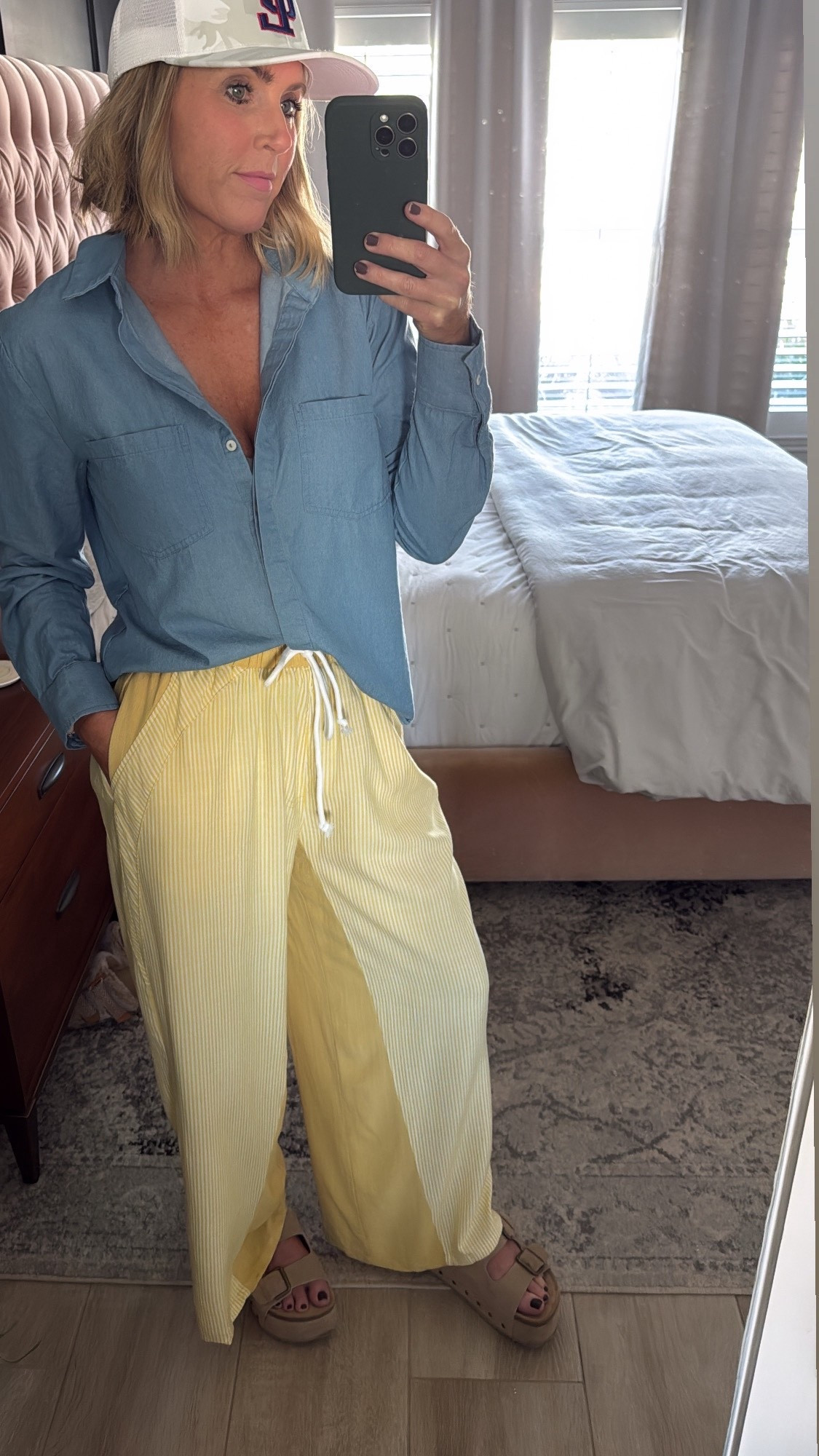 Omg these pants!!! So cute and comfy. I feel put together enough to go to a client meeting and then straight to my son’s tennis tournament. Wearing a medium in the shirt and pants for an oversized, comfy fit  