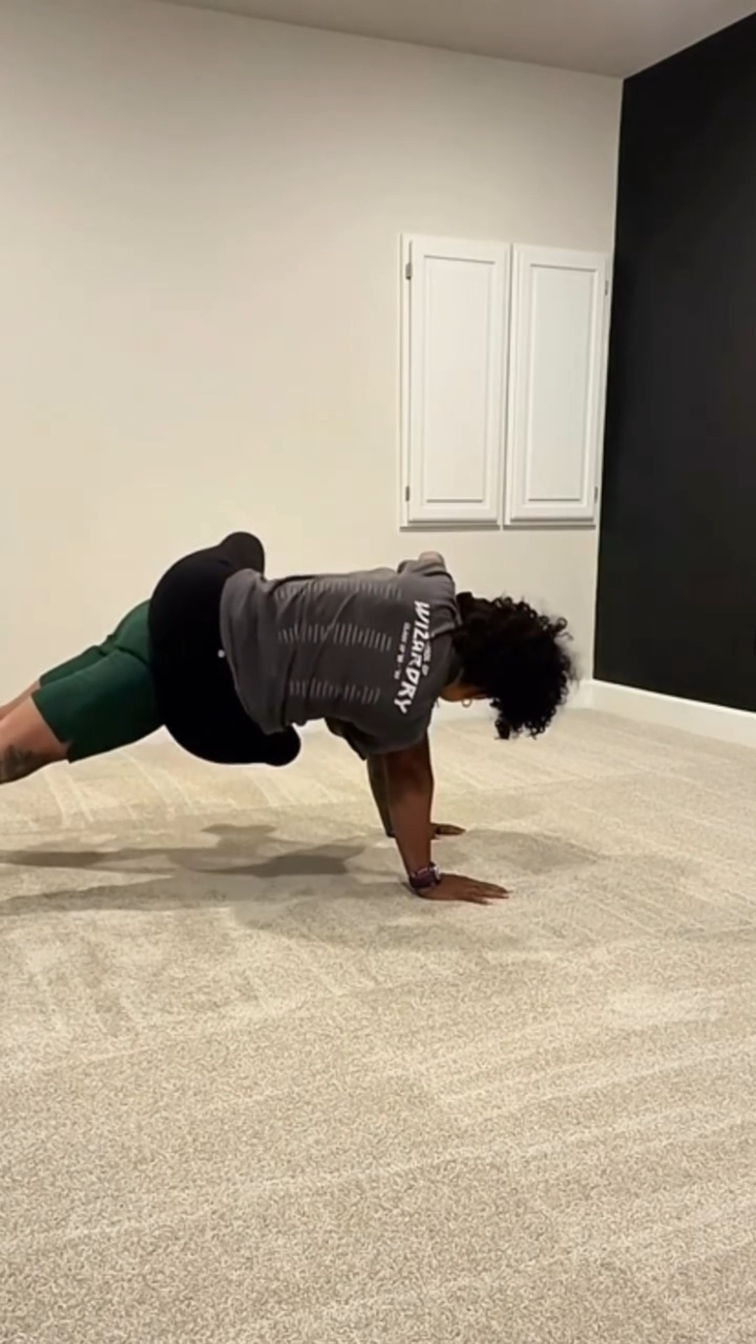 I genuinely tried🥴😂 I guess I need to work on my upper body strength

#LTKdayinmylife #LTKfitnessgoals