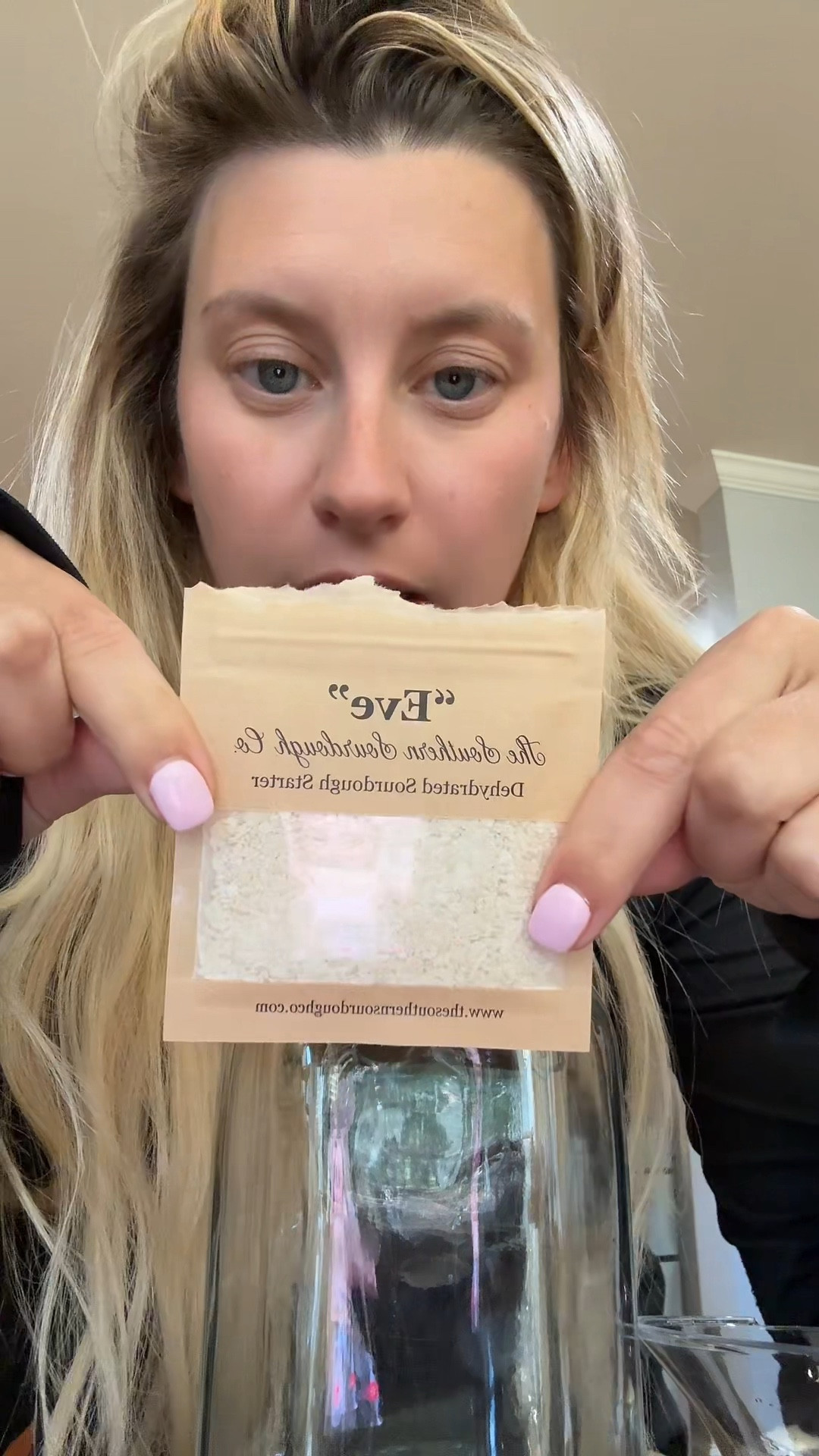 Just started my sourdough journey and I already love her like a houseplant.
Today was water + starter… flour comes later.
She’s sleeping now. I’m already dreaming of warm, buttery bread 