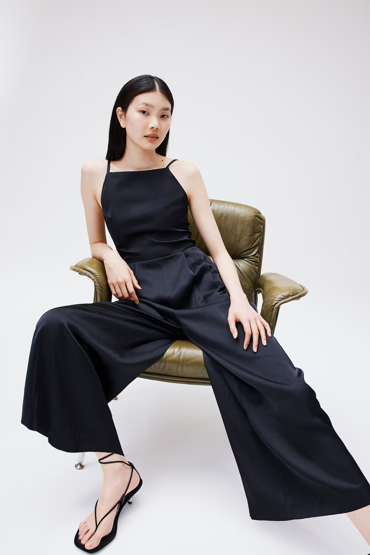 49,99 € | H&M (DE, AT, CH, NL, FI)