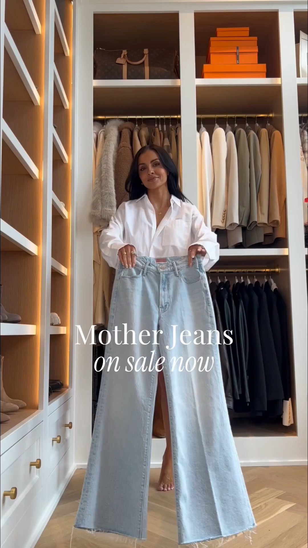 Mother crop wide leg jeans styled two ways
Love that these cropped jeans work with heels and flats - a great piece for business casual outfits! 

Mother white button up shirt wearing an xs
Mother jean wearing a 24
Gucci suede loafers
Nordstrom white heels

#LTKOver40 #LTKSaleAlert #LTKootd