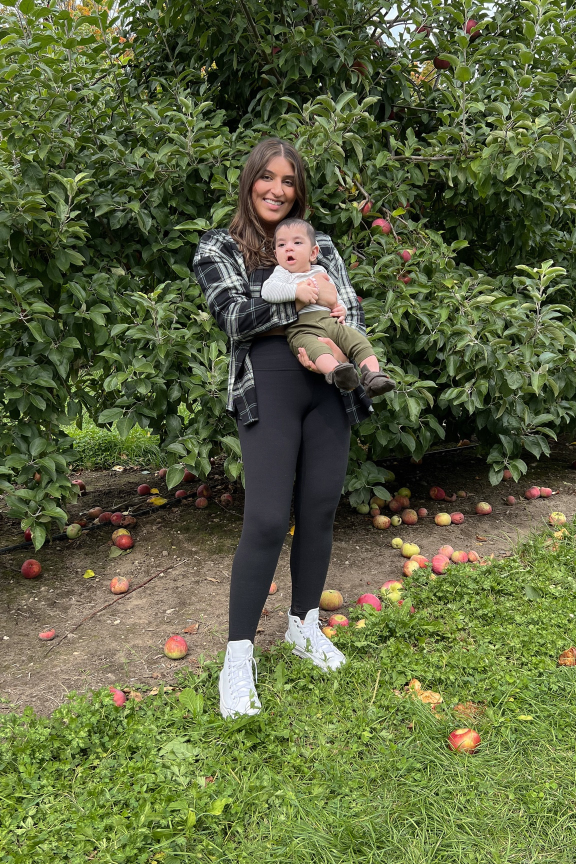 Flannel shirt
Basic fall style
Lululemon align leggings
Converse platform shoes 
Free people tank

#LTKSeasonal #LTKstyletip #LTKbaby