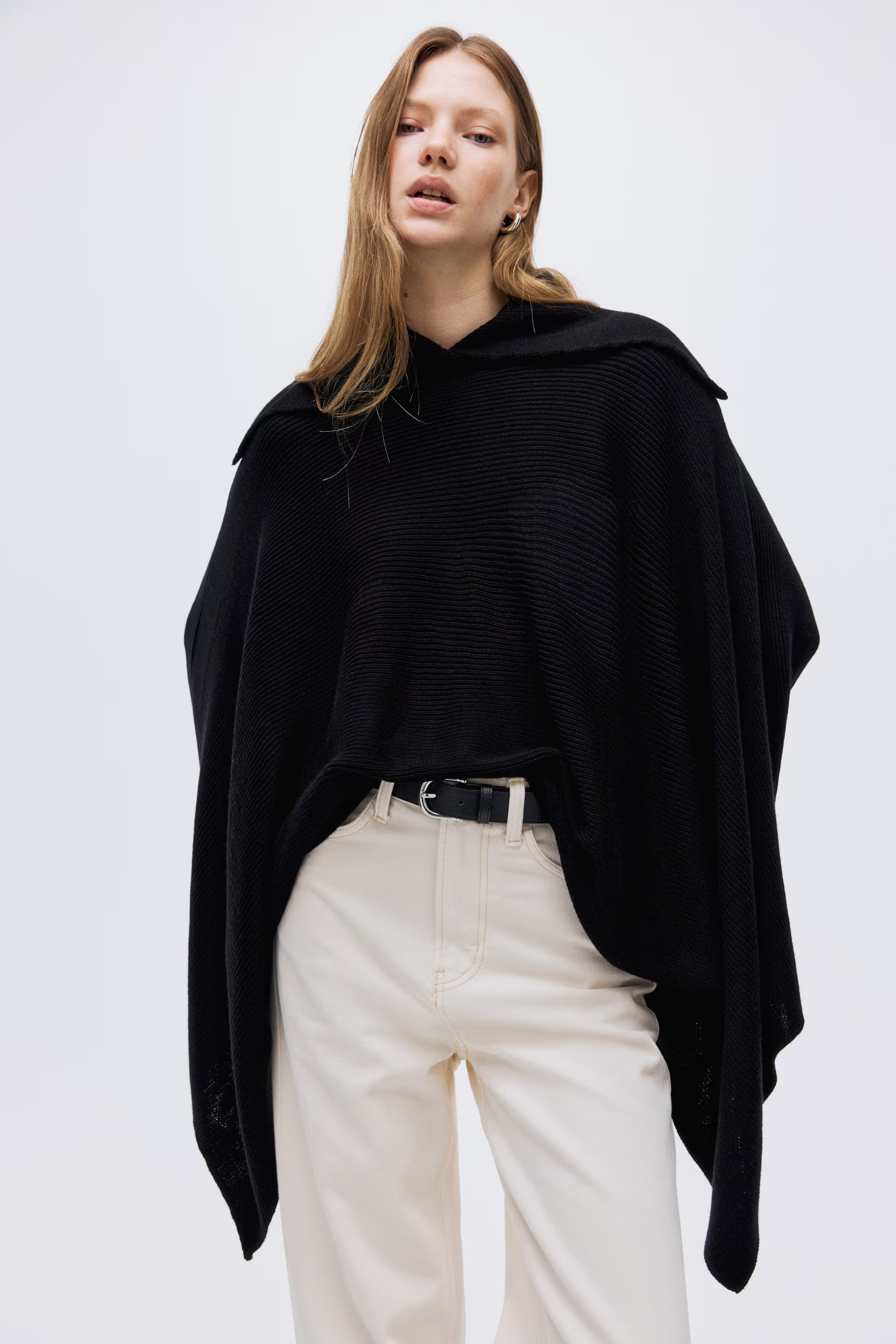 Rib-knit cape | H&M (UK, MY, IN, SG, PH, TW, HK)