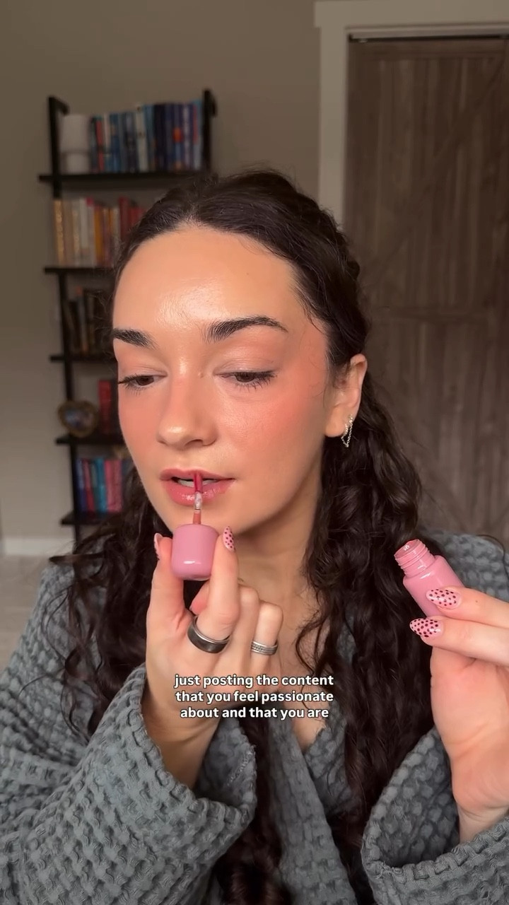 a reminder for aspiring creators + creators from someone who’s been in the space for almost a decade 💖 this is a reminder for myself too 😅 

@saiebeauty 
@versed 
@kosas 
@natashadenonabeauty 
@hourglasscosmetics 
@makeupbymario 
@maybelline 
@merit 
@onesize 
@personacosmetics 
@nyxcosmetics
@brooklinen