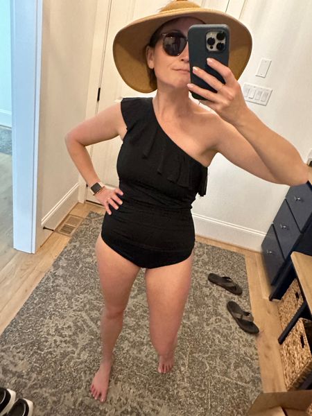 Super flattering Amazon swimsuit for moms! 

#LTKSeasonal
