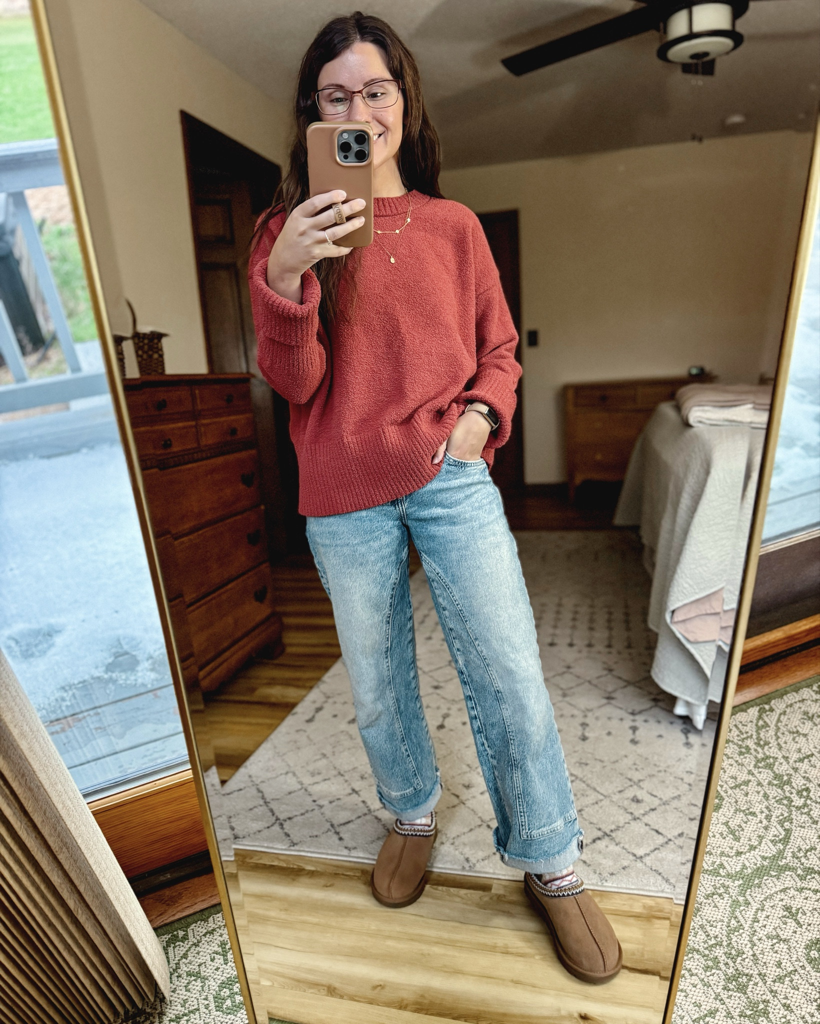 Wearing xs in this sweater, 0 short in these jeans (short is sold out but regular is stocked), and my true size 6 in these ugg Tasmans. 