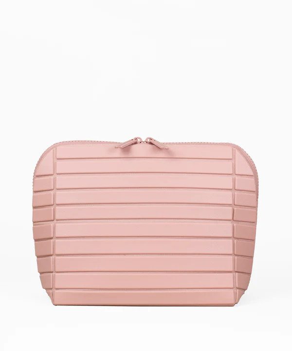 the medium blush traveller | Parallelle