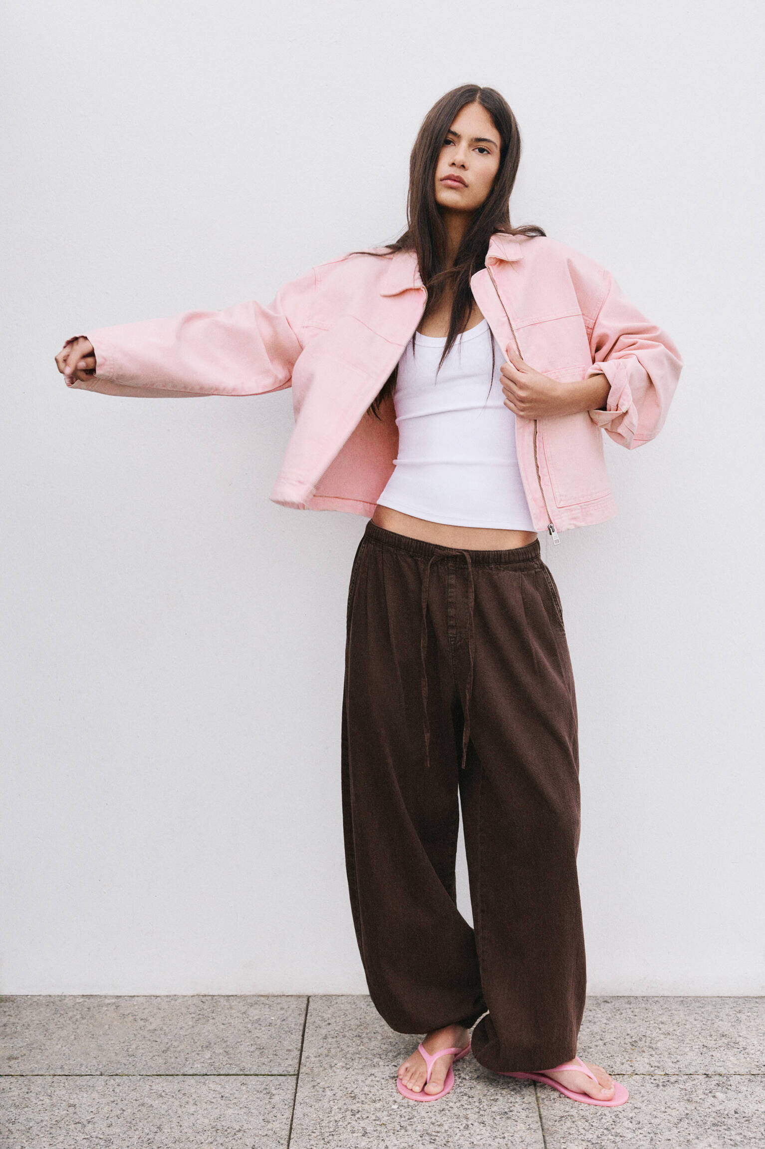Sarouel trousers with an elasticated waist | Pull&Bear United Kingdom | PULL and BEAR UK