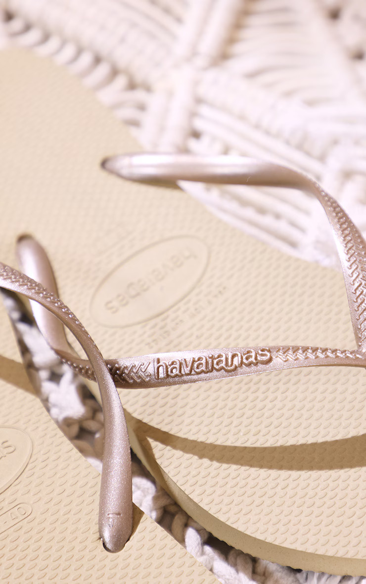 Light Golden Havaianas Slim | PrettyLittleThing US