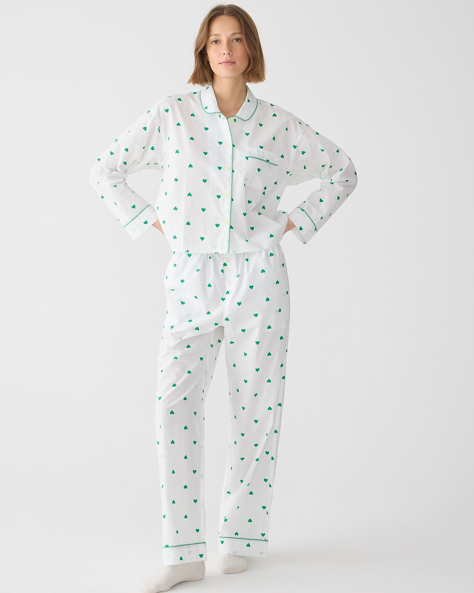 Long-sleeve cropped cotton poplin pajama pant set in green heart print | J. Crew US