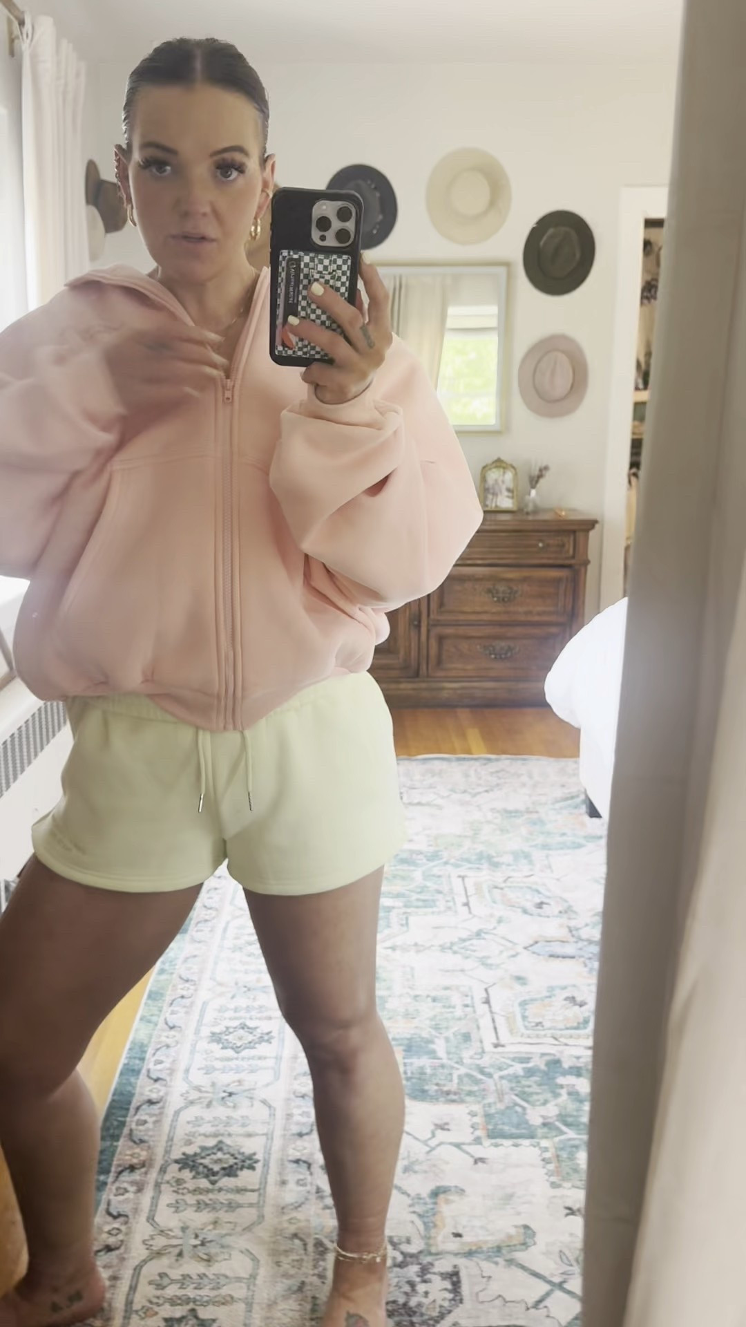 Comfrt sets are worth all the hype but the pastel collection is taking it to a new level and I'm obsessed 😍❤️🙌🏻

#LTKStyleTip #LTKFindsUnder50 #LTKSummerEdit