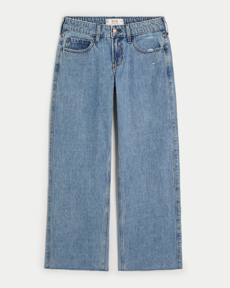 Women's Low-Rise Light Wash Baggy Jeans | Women's Clearance | HollisterCo.com | Hollister (US)
