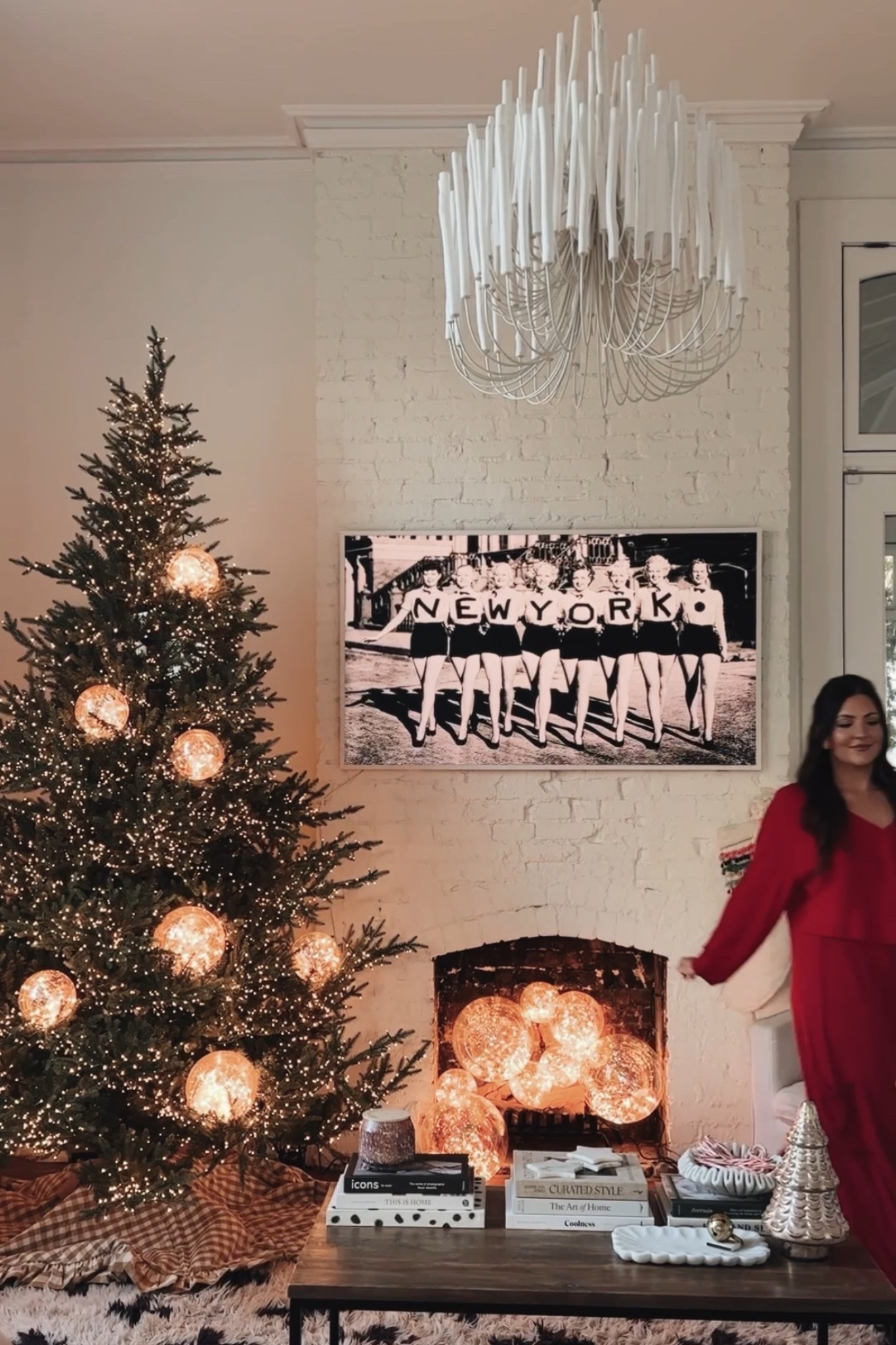 Samsung the Frame Pro TV on sale during @amazon Cyber Week! #founditonamazon #ad #WinterFavorites2025 

#LTKCyberWeek #LTKHoliday #LTKGiftGuide