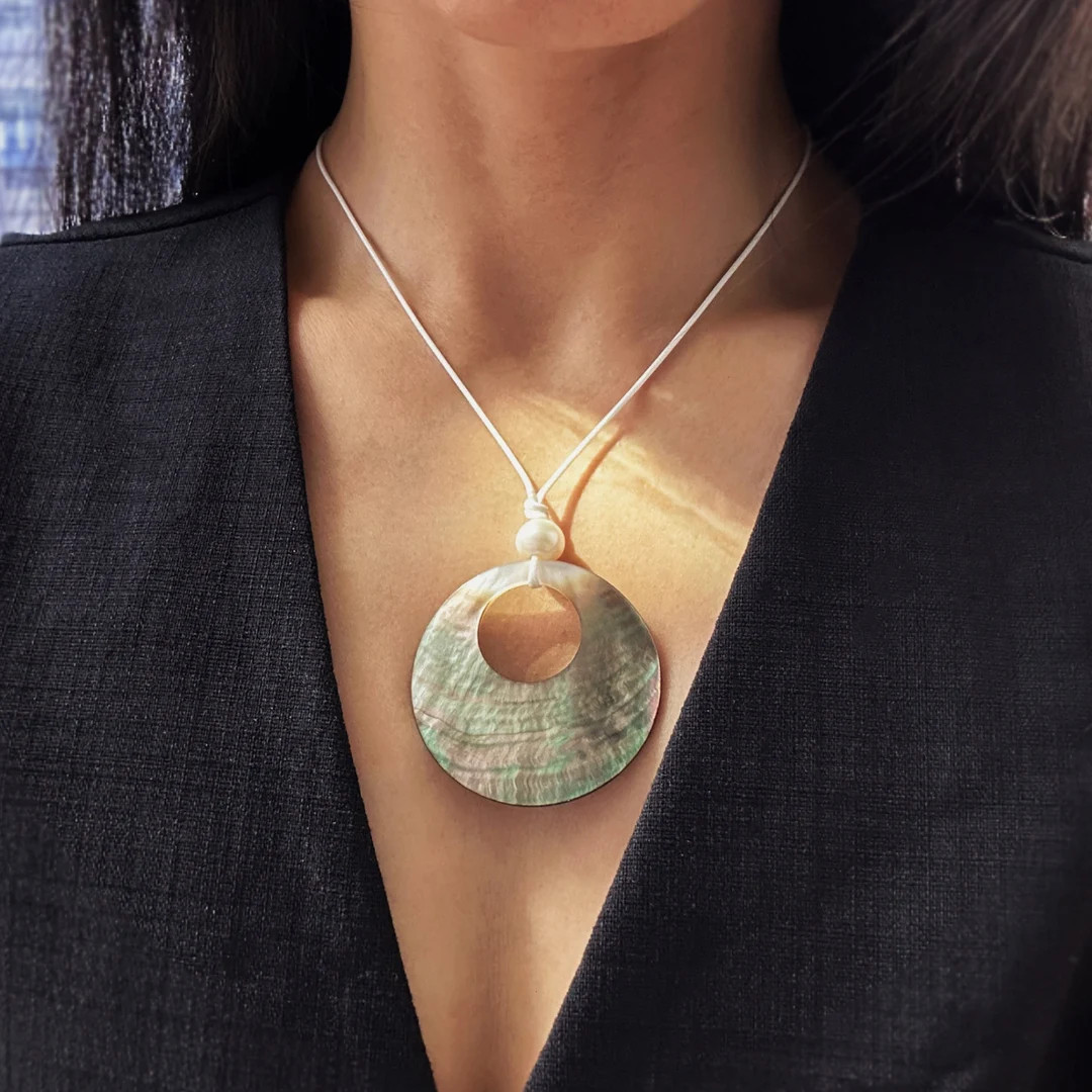 Natural Shell Necklace • MOP Shell Choker with Pearl Charm • Classy or Boho Chic | Etsy (US)