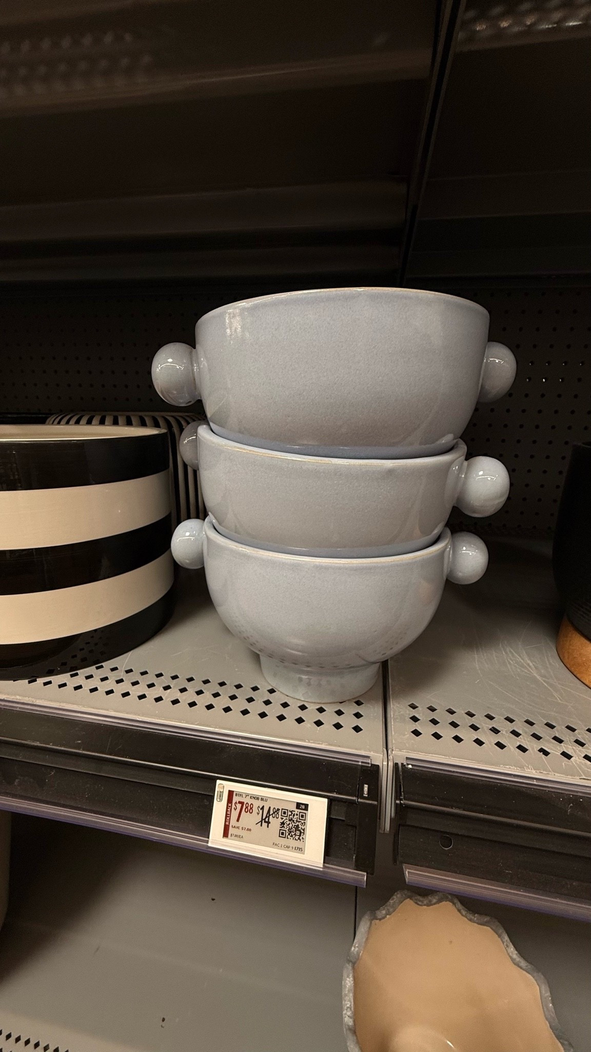 These little knob bowls at  @Walmart are giving me ALL the feels 😍 The periwinkle/dusty blue glaze is chef’s kiss and at $7.88 (marked down from $14!) you literally cannot leave them on the shelf 🛒✨ Obsessed with the ball detail on the sides — so unique and sculptural! Perfect for a coffee bar, bookshelf, or as a catch-all.

#WalmartHome #WalmartFinds #KnobBowl #CeramicBowl #HomeDecorFinds #AestheticHome #OrganicModernHome #BlueDecor #AffordableHomeDecor #HomeDecorOnABudget #WalmartHomeDecor #LTKhome