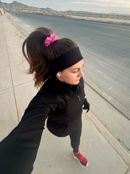 Winter runs = 🥰

running | workout gear | lululemonn

#LTKSeasonal #LTKfitness #LTKGiftGuide