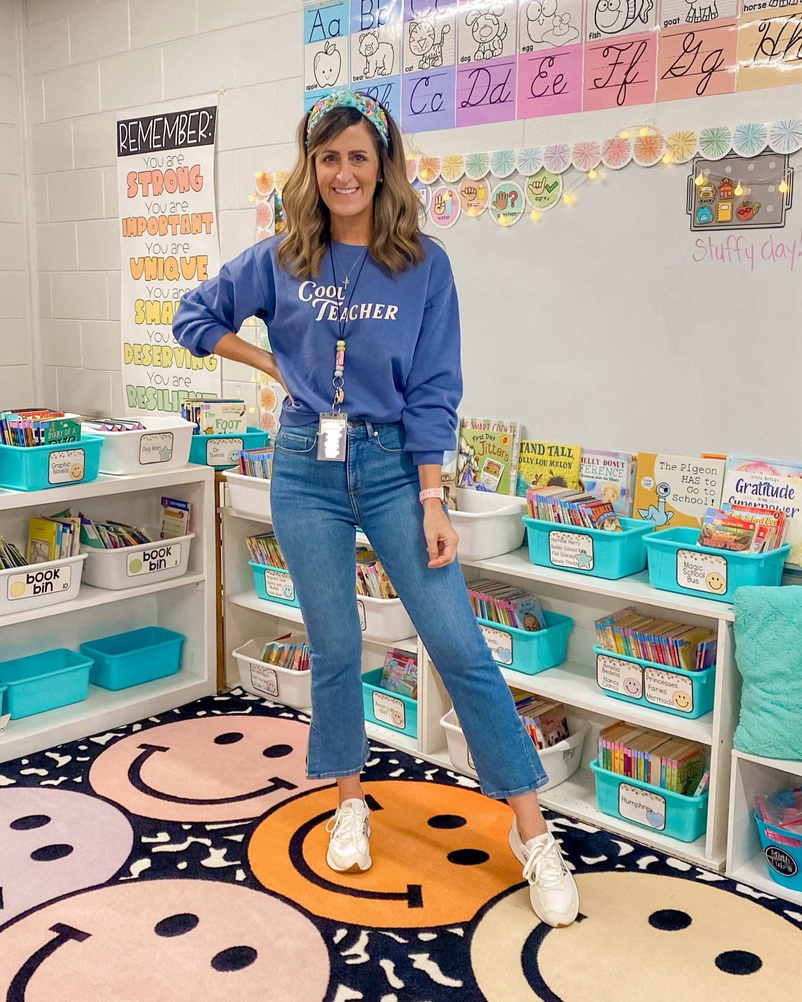 #LOFT ❤️ Teachers! It was finally chilly enough to enjoy this complimentary cozy sweatshirt gift from #Loft! It was the best surprise in the mail! So of course, I paired it with my favorite Loft kick crop jeans! #loftlovesteachers #loft #anntaylorloft #loftgift #gift #teachers

#LTKFindsUnder50 #LTKWorkwear #LTKStyleTip
