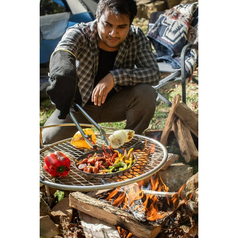 Lodge Cast Iron Savor the Outdoors 9" Seasoned Fry Pan | Walmart (US)