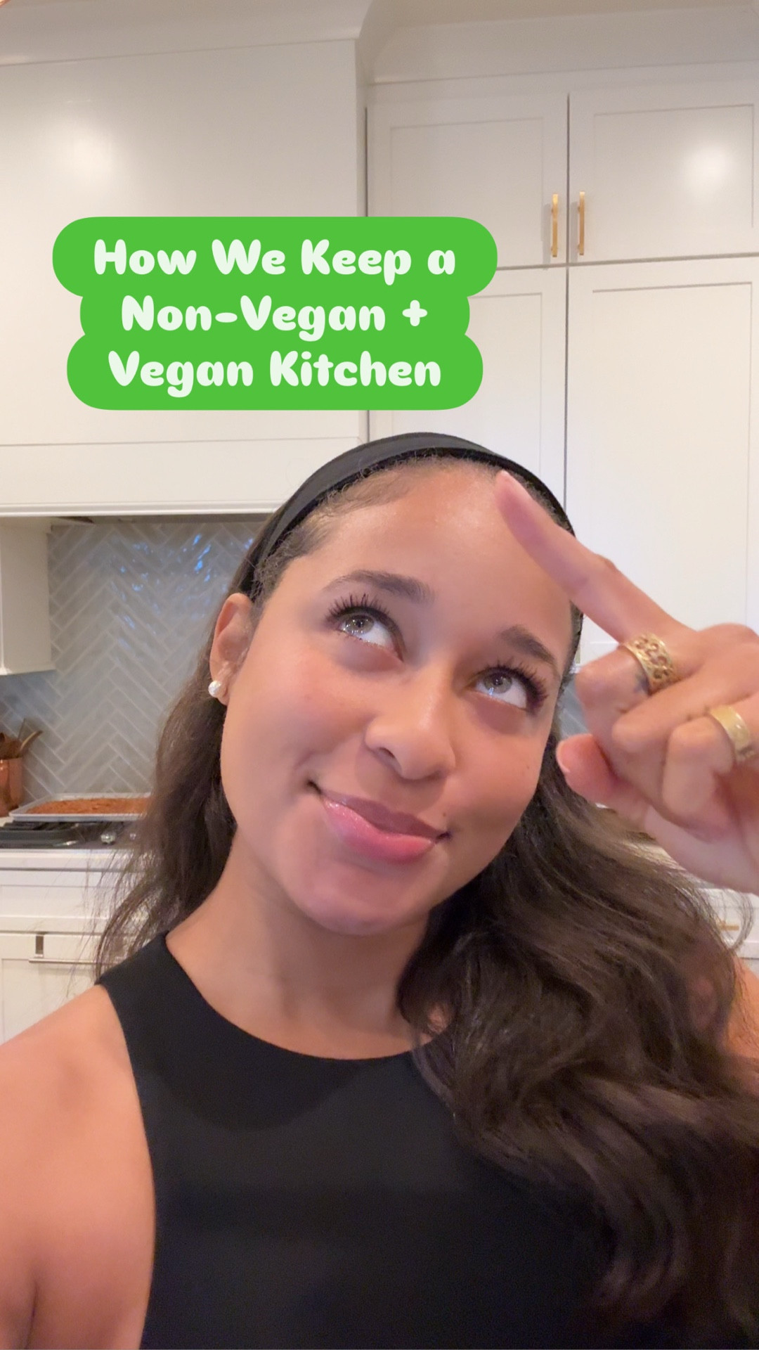 Vegan + Non-Vegan in One Kitchen 🍲✨
It’s easier than it sounds. Here’s what we keep separate:

• Cutting boards (porous)
• Cooking utensils and prep knives (handwashed)
• Pans (optional, but I prefer it)
Everything else is thoroughly cleaned and shared.

I start with a vegan base for sides, drinks, and mains, then add meat or dairy at the end if needed. It keeps everyone fed and happy without making two dinners. 💚

#LTKHome #LTKFamily