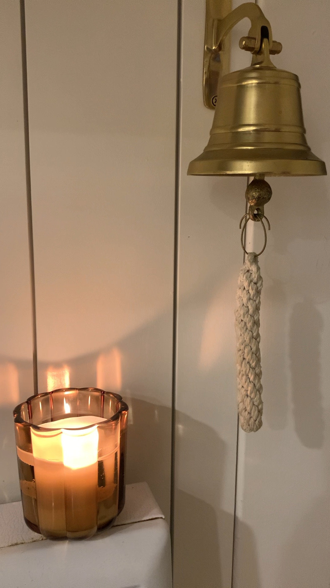 The best fall candle from Magnolia at Target. A light, seasonal smell that isn’t overpowering.

🏷️ Target, fall candle, magnoliaa

#LTKHome #LTKSeasonal #LTKFallSale