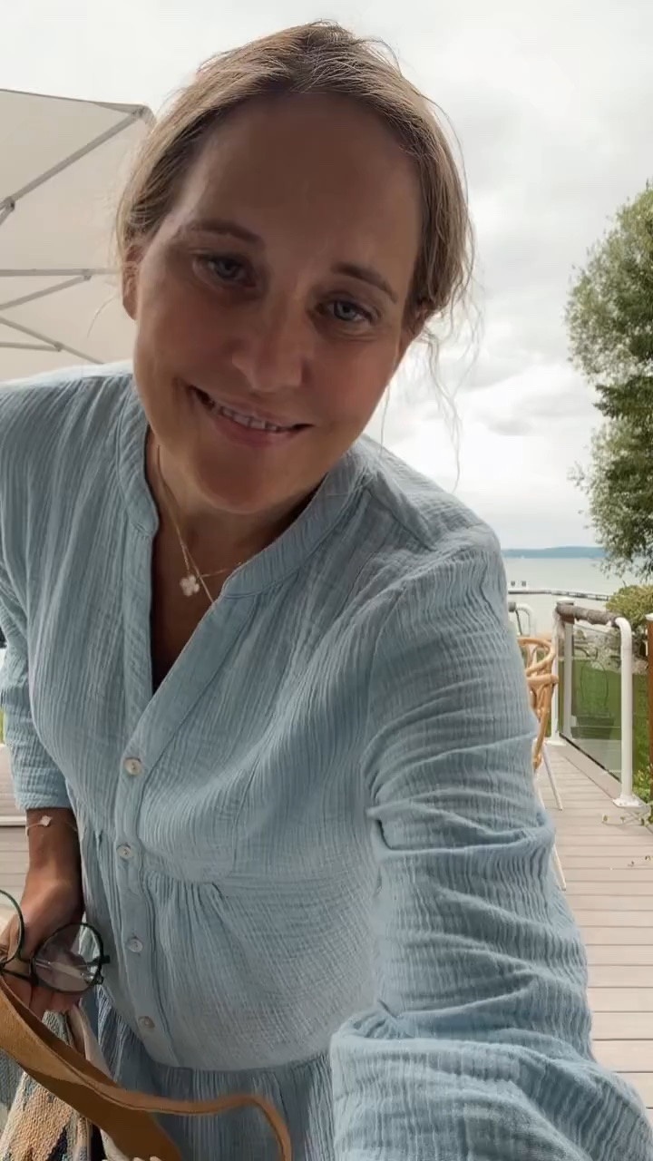 Lake days call for outfits that are as comfortable as they are cute. This is one of our favorite looks to throw on for a day by the water while staying comfortable and ready for whatever the day brings. Easy pieces like these make lake days even better.

#LTKSeasonal #LTKOver40 #LTKMidsize