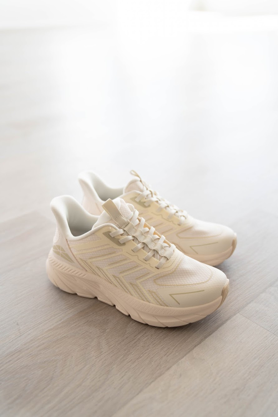 Athletic sneakers

Sports mom outfits

Amazon fashion  tennis skirt  tennis dress  sandals, trendy outfits  spring fashion  summer outfit  mom outfit  activewear  athleisure  


#LTKootd #LTKmomlife #LTKgrwm