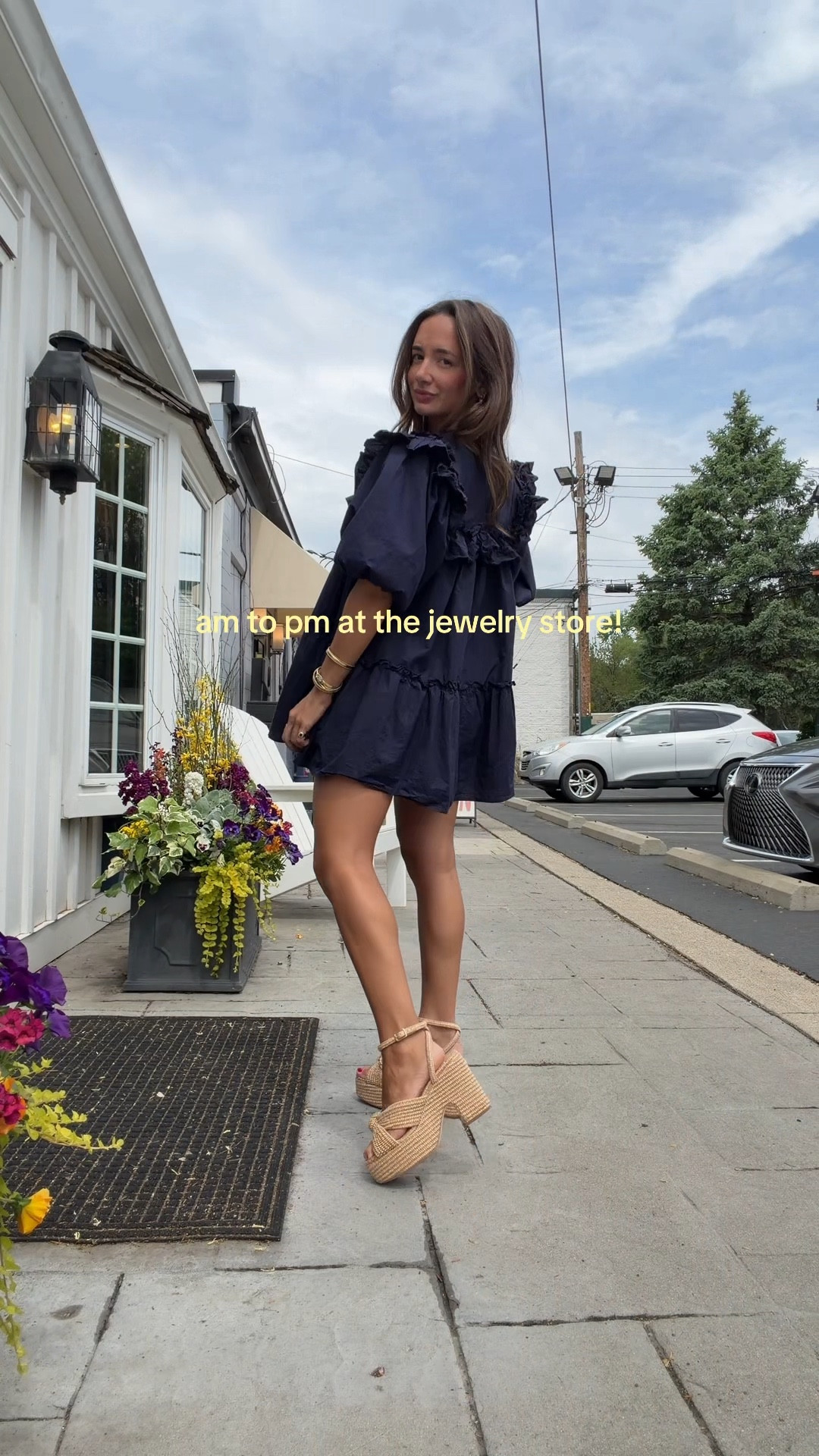 Sizes XS and 2! Had both of these dresses hemmedd