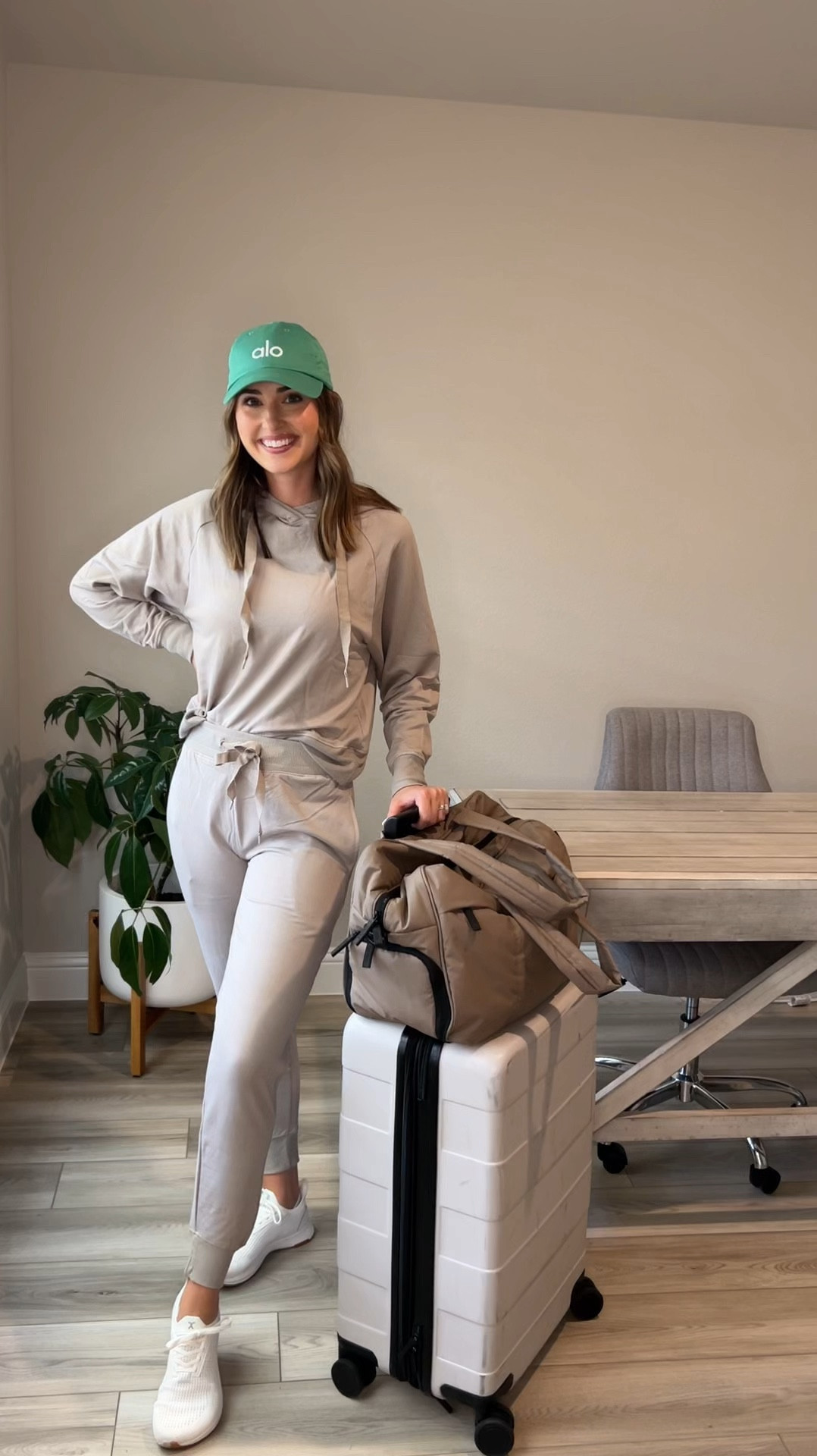 The softest loungewear sets ever made 🤩💖  I’m wearing size small! 

#LTKActive #LTKTravel #LTKFindsUnder100