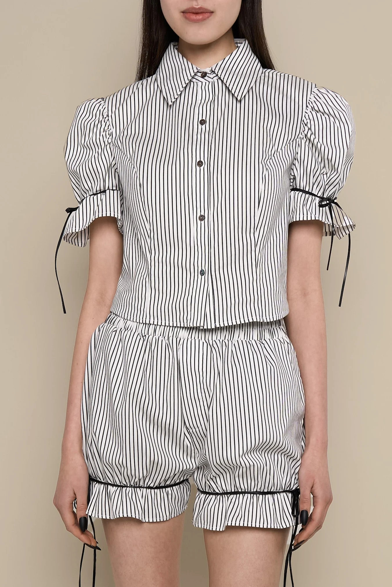 Thomasin Oxford | Contessa Mills