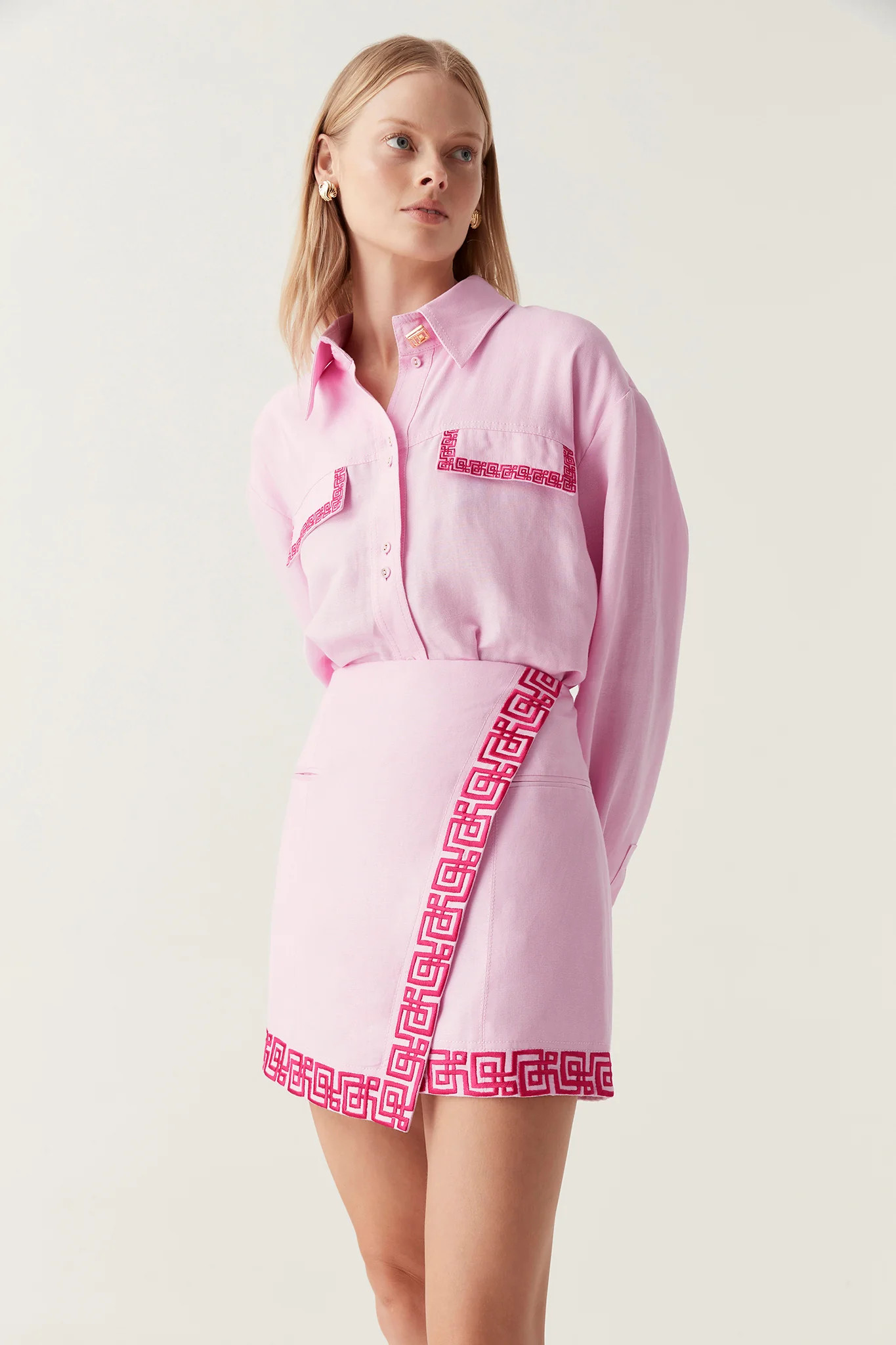 Voyager Embroidered Mini Skirt
  
    $207.00
    $345.00
  
      
      Buy now from USD $51.75... | aje. (US, UK, Europe, ROW)