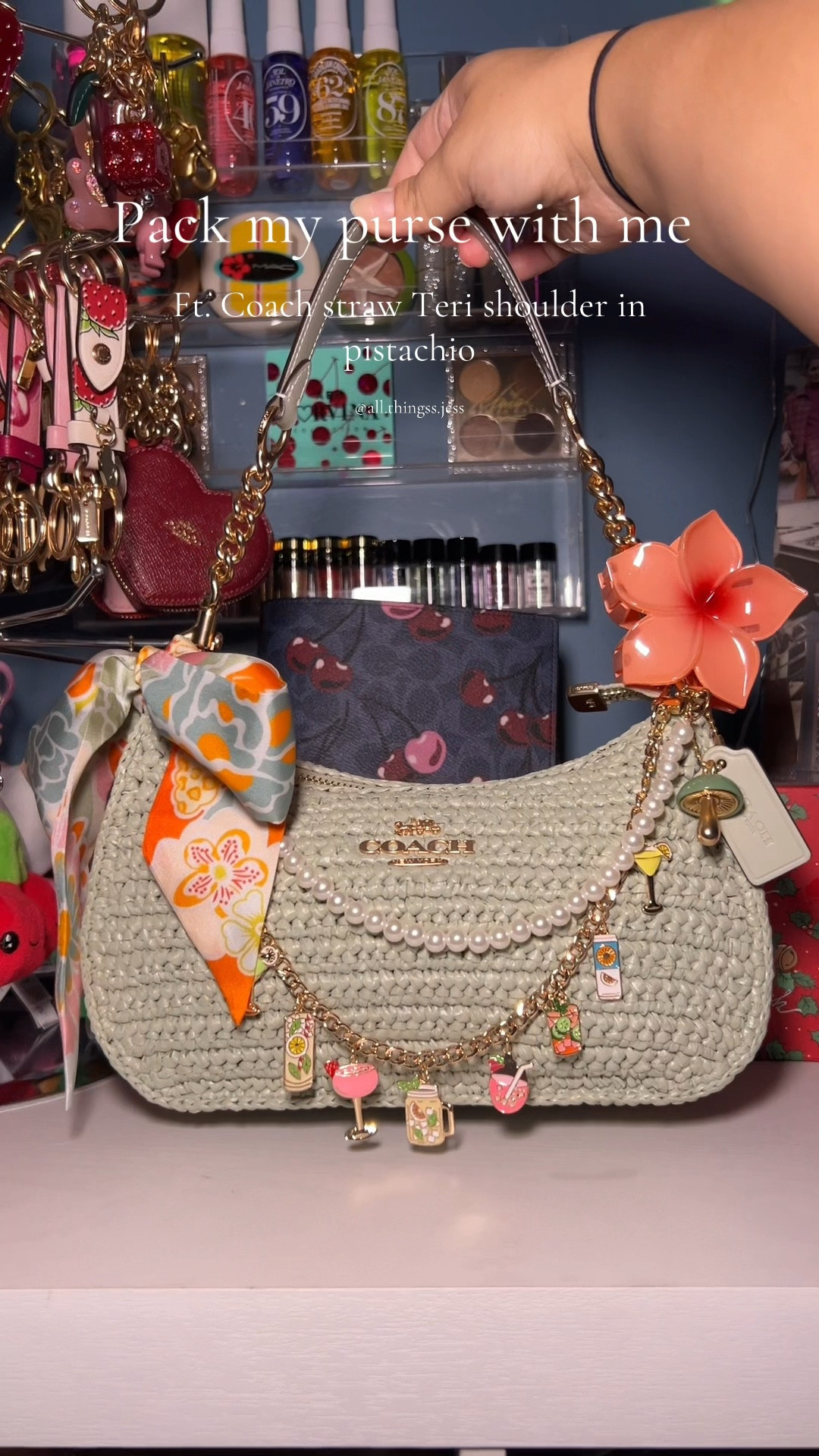 Coach straw teri shoulder bag in pistachio 🌿


#LTKStyleTip #LTKItBag #LTKU